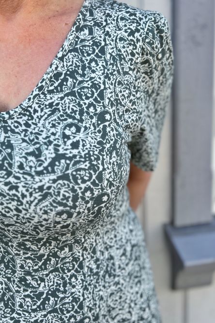 Hovedbilde Jenny kjole grønn blomsterprint