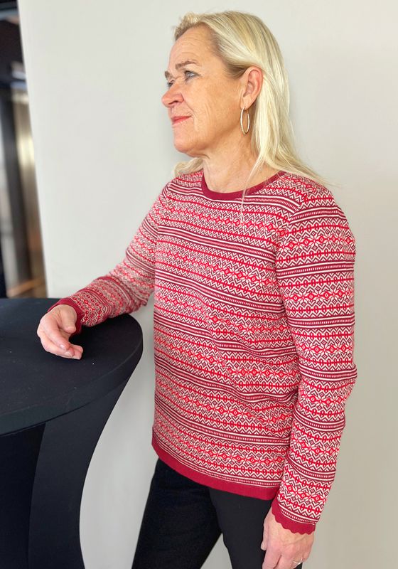 Kristin genser nordisk strikk