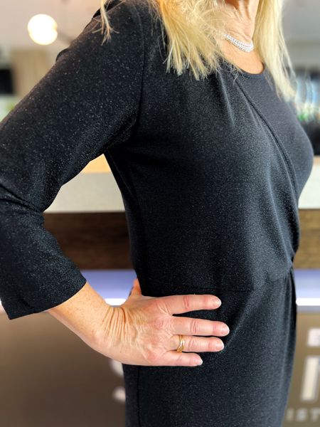 Hovedbilde Tora kjole crossover svart