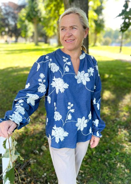 Hovedbilde Marion bluse midnattsblå