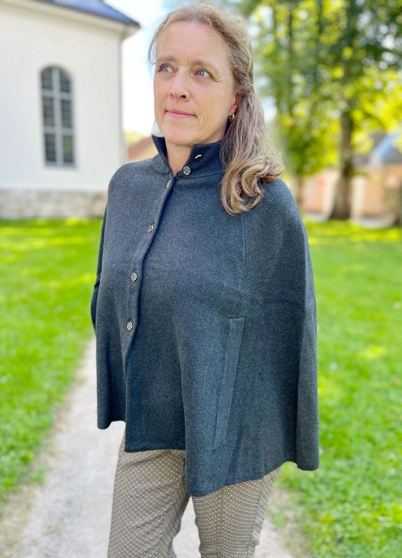 Synne poncho gråmelert
