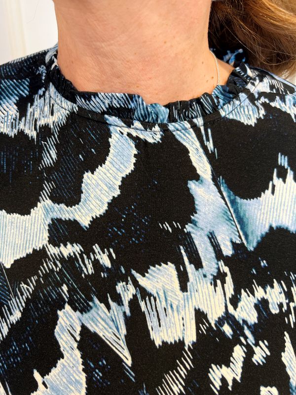 Kjersti bluse-topp skyblå