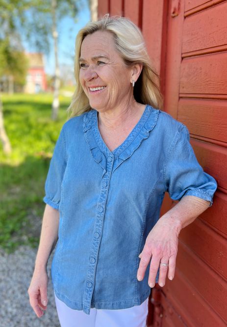 Hovedbilde Sølvi bluse volang