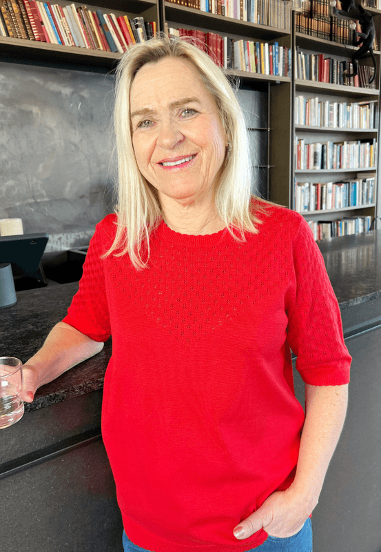 Lisen strikket topp rød